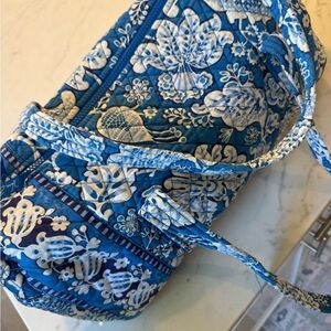 Vera Bradley Blue Lagoon retired print small quilted duffel bag